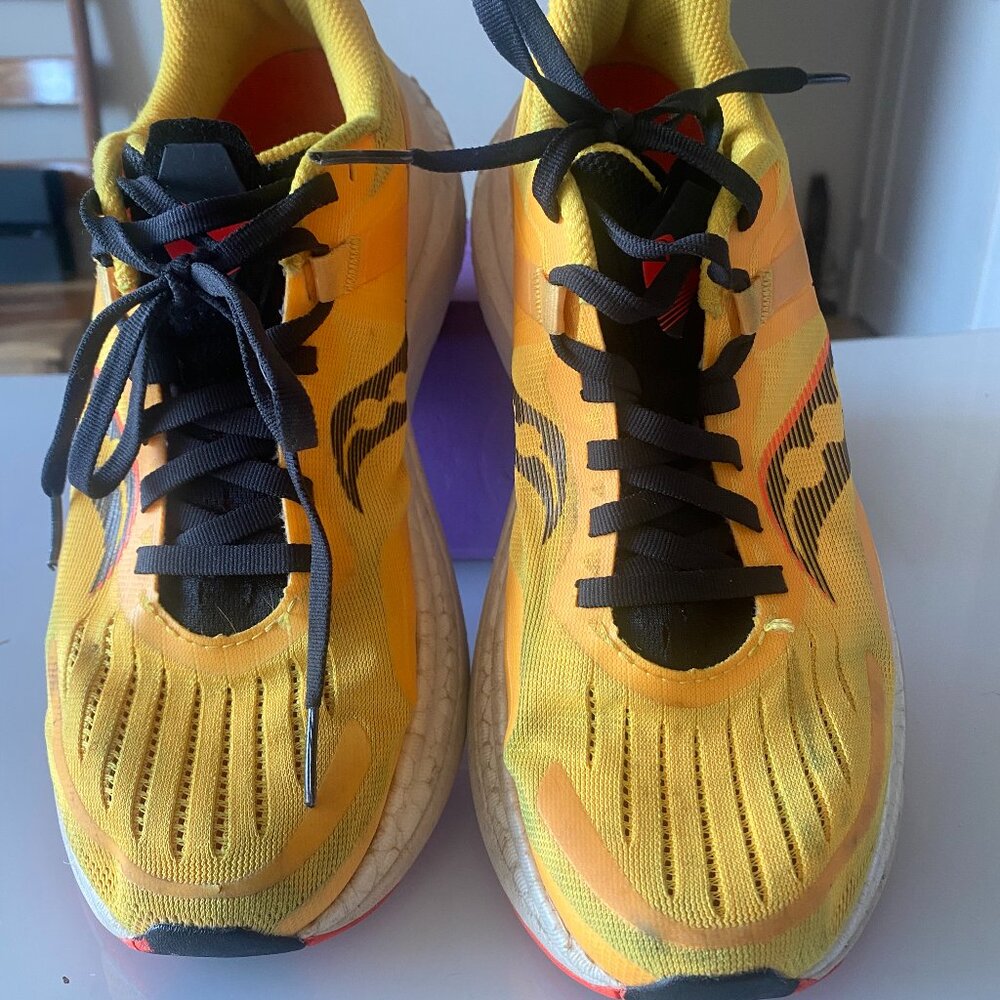 Saucony Women's YELLOW Running shoes Size 8